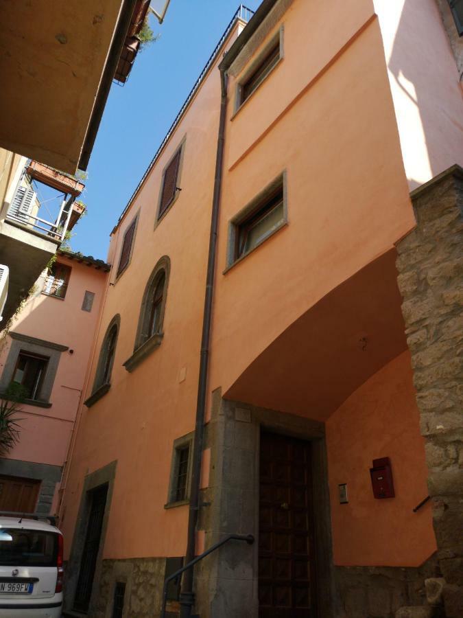 Domus Del Teatro Daire Viterbo Dış mekan fotoğraf